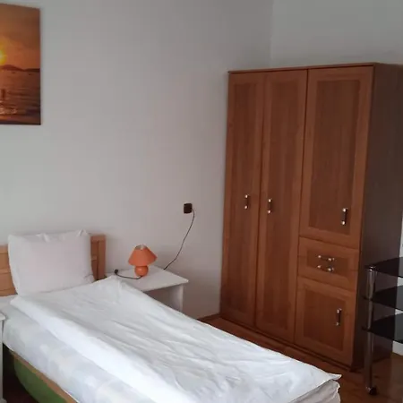 Krolowka ماكوف بودهالانسكي